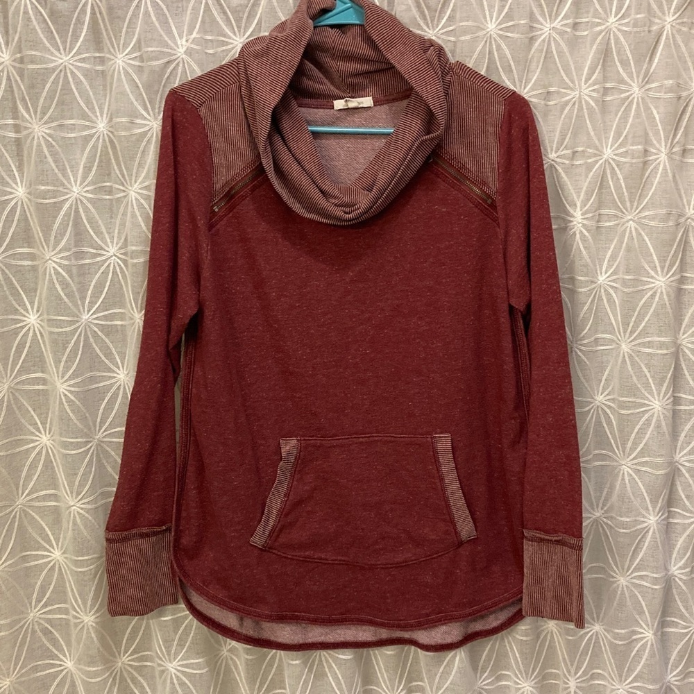 Maurices Cowl Neck Pull Over - Picture 10 of 10